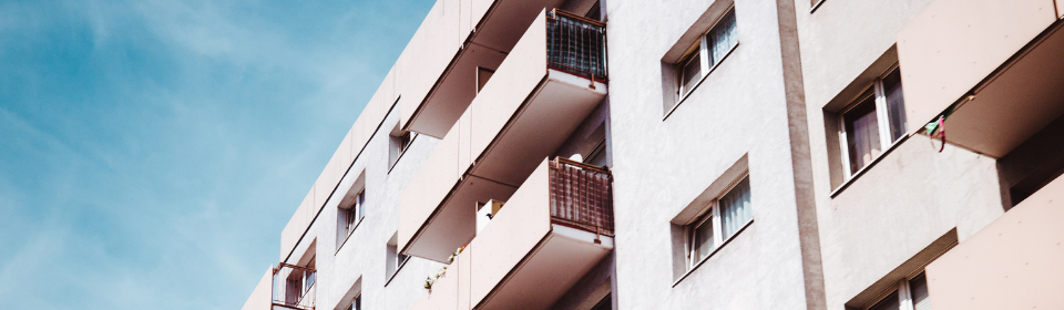 commercial real estate building