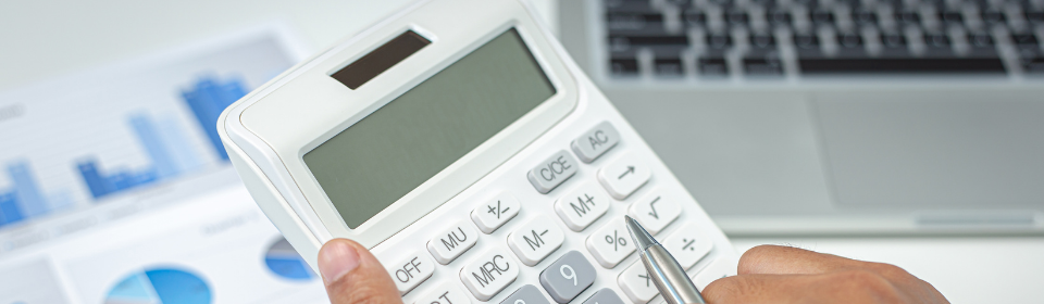 investor calculating numbers
