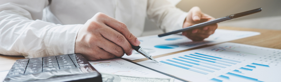 investor running numbers
